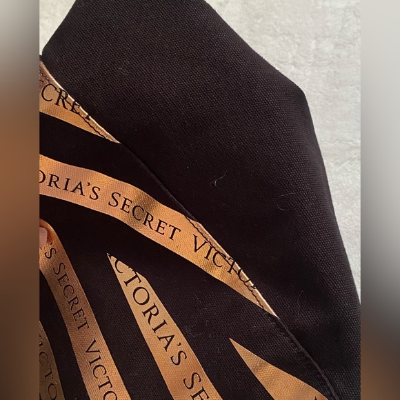 Victoria Secret bag 💼 - Picture 6 of 14